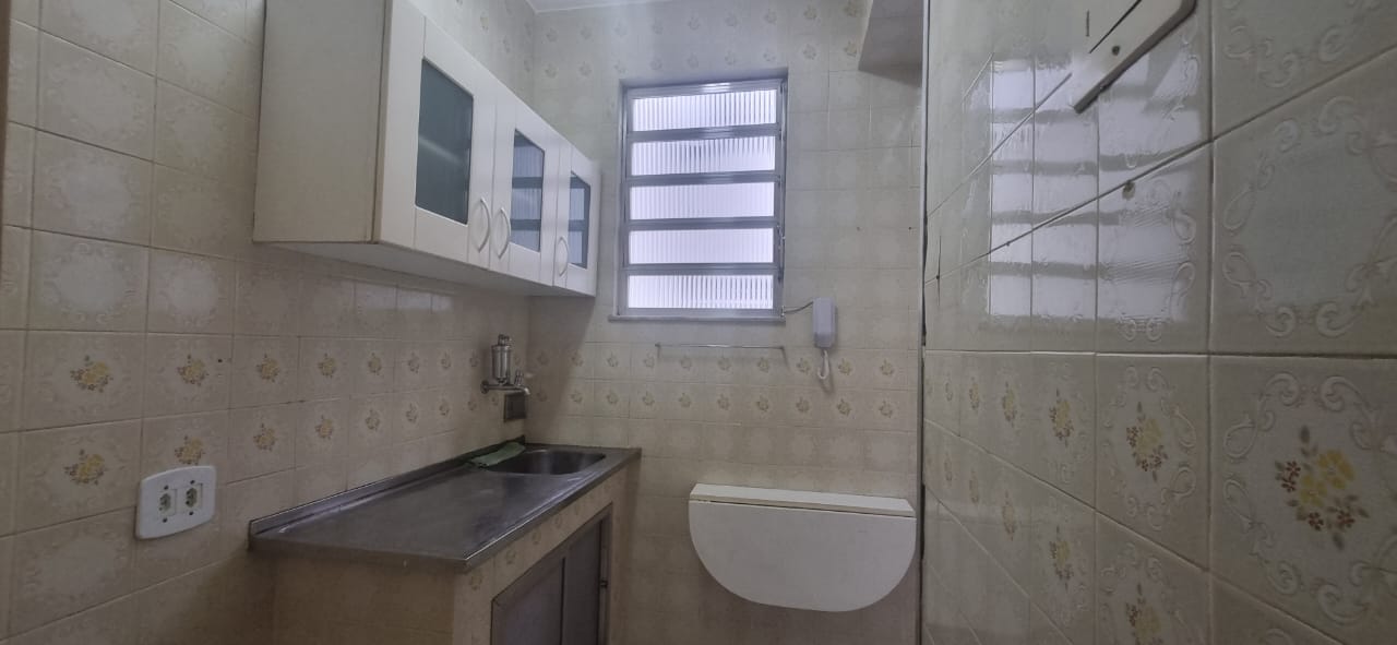 Imagem Kitnet à Venda, 32 m²em Copacabana - Rio de Janeiro