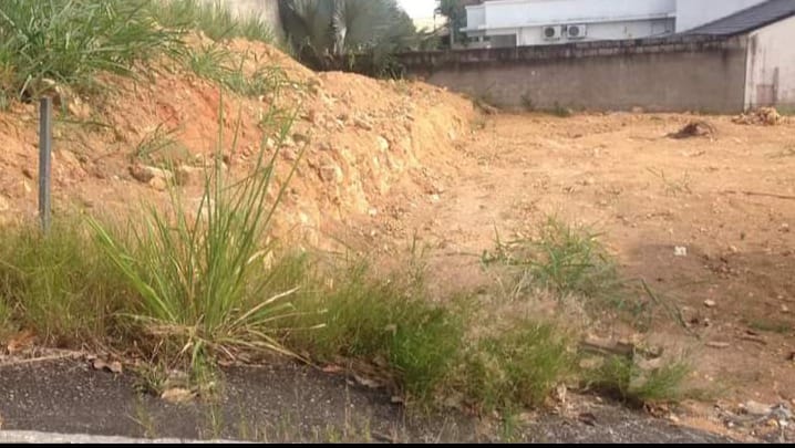 Imagem Terreno à Venda, 375 m²em Tribobó - São Gonçalo