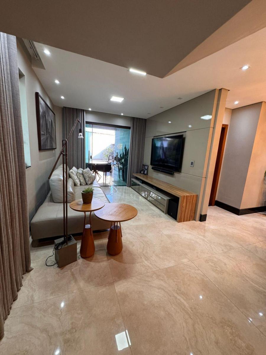 Imagem Casa com 3 Quartos à Venda, 213 m² em Santa Amélia - Belo Horizonte Imagem Casa com 3 Quartos à Venda, 213 m² em Santa Amélia - Belo Horizonte