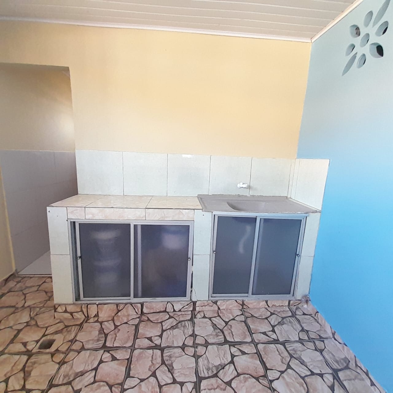 Imagem Casa com 3 Quartos à Venda, 90 m²em Monte das Oliveiras - Manaus Imagem Casa com 3 Quartos à Venda, 90 m²em Monte das Oliveiras - Manaus