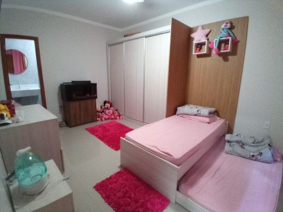 Casa com 4 Quartos à Venda ou Temporada, 300 m² em São Cristóvão - Cabo Frio