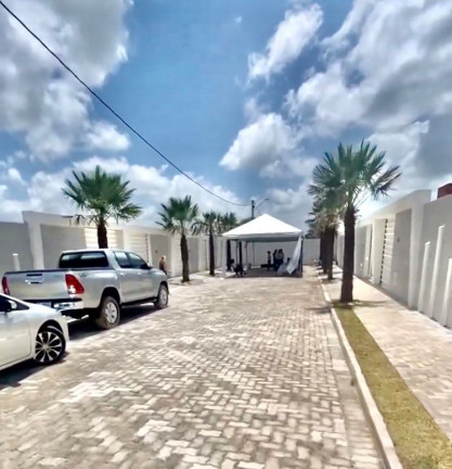 Imagem Casa com 2 Quartos à Venda, 90 m² em Pires Façanha - Eusébio