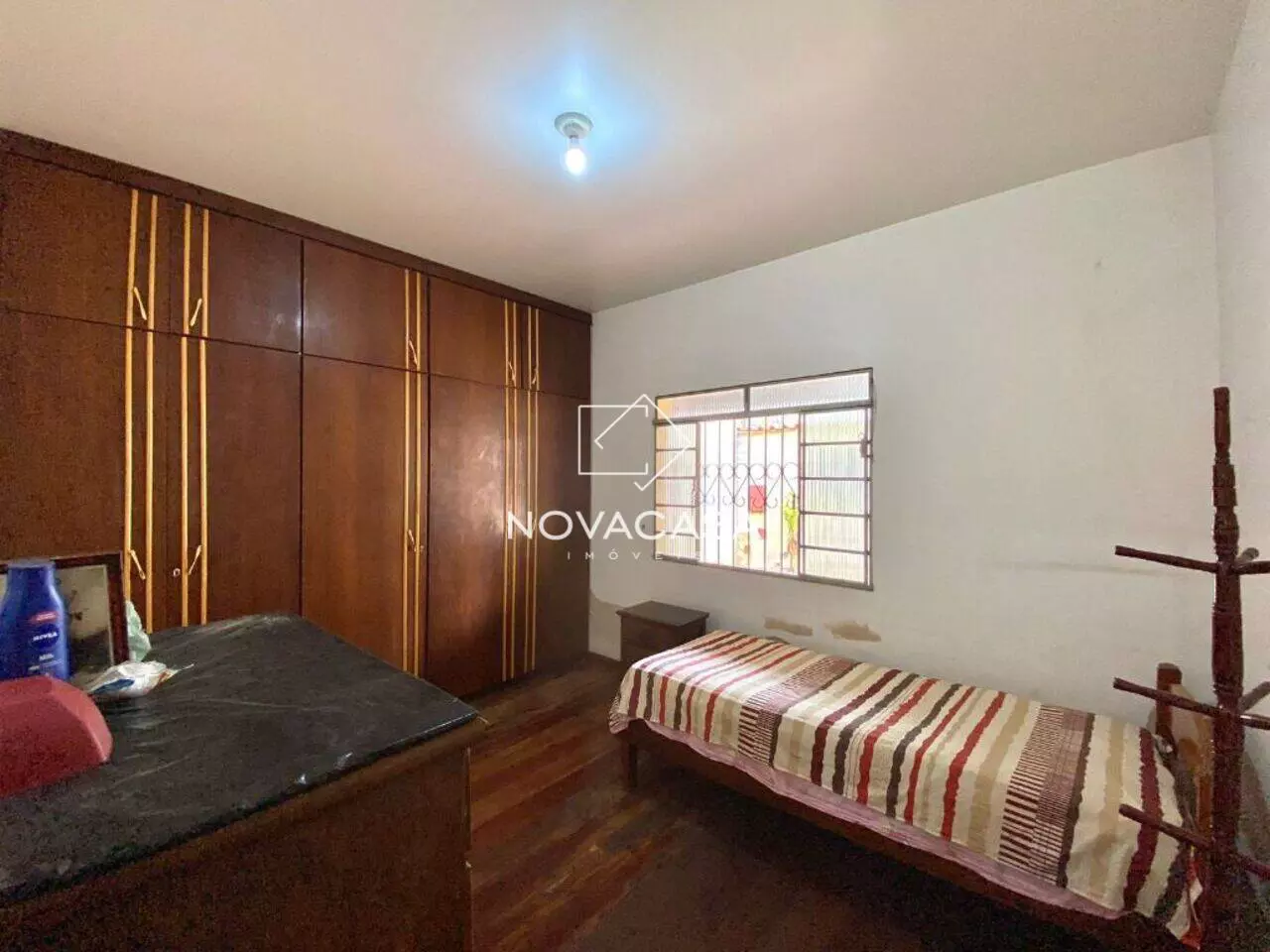 Imagem Casa com 3 Quartos à Venda, 147 m² em Heliópolis - Belo Horizonte Imagem Casa com 3 Quartos à Venda, 147 m² em Heliópolis - Belo Horizonte