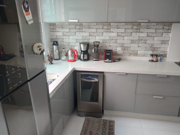 Imagem Apartamento com 3 Quartos à Venda, em Trindade - Florianópolis Imagem Apartamento com 3 Quartos à Venda, em Trindade - Florianópolis