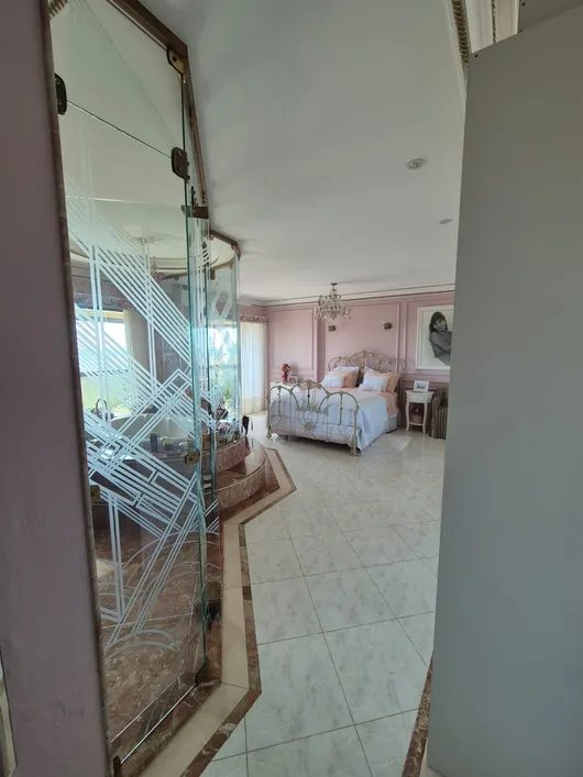 Imagem Apartamento com 3 Quartos à Venda, 243 m²em Cremação - Belém
