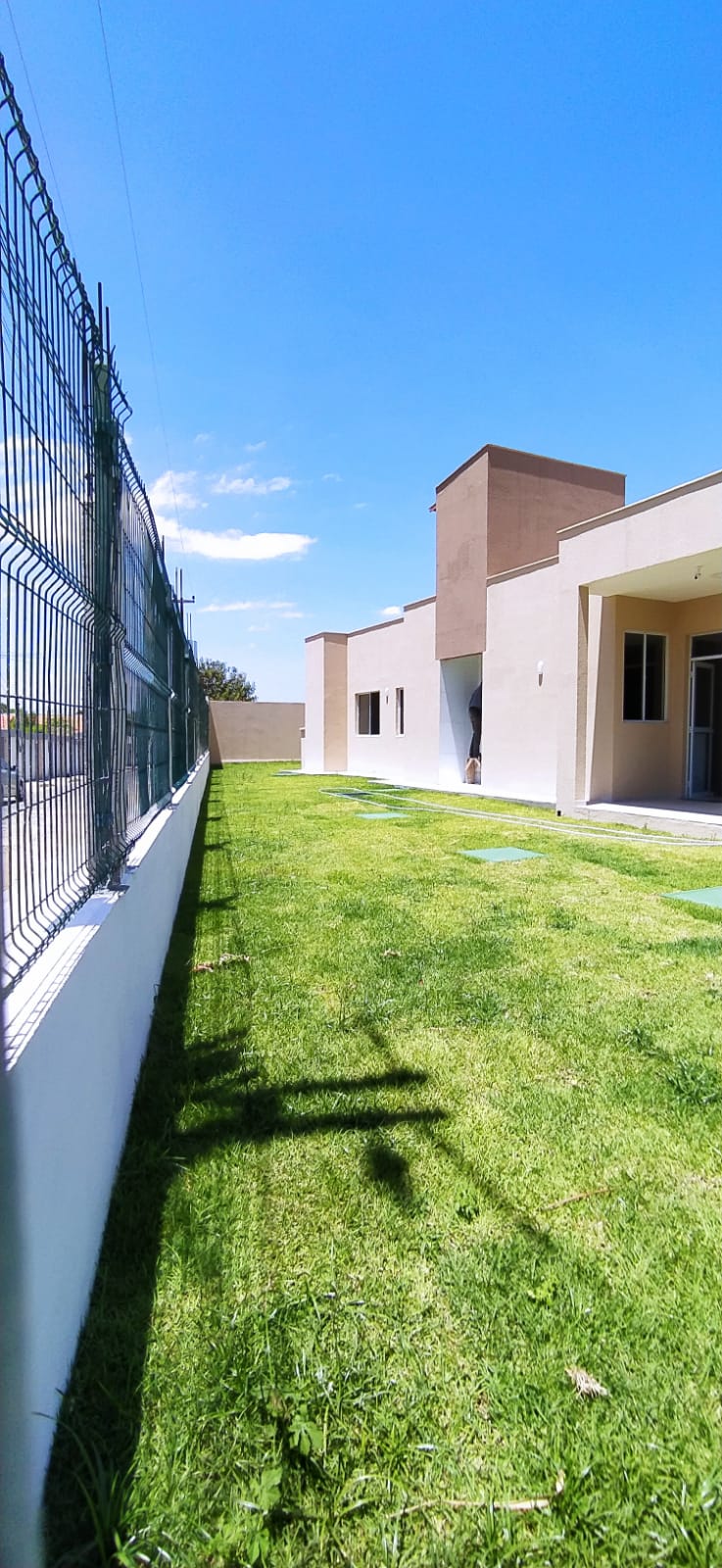 Imagem Casa com 2 Quartos à Venda, 66 m²em Mangabeira - E