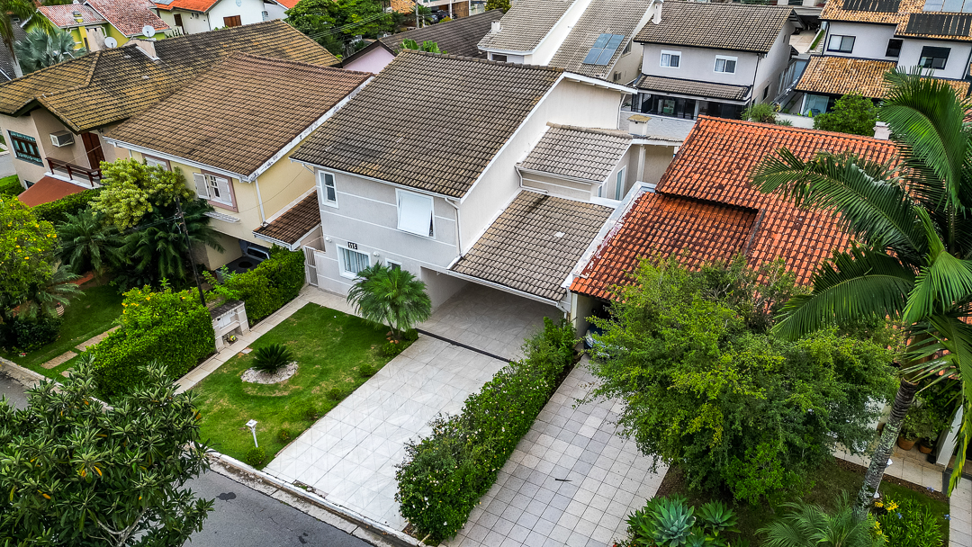 Imagem Casa de Condomínio com 3 Quartos à Venda, 280 m² em Alphaville - Santana de Parnaíba Imagem Casa de Condomínio com 3 Quartos à Venda, 280 m² em Alphaville - Santana de Parnaíba