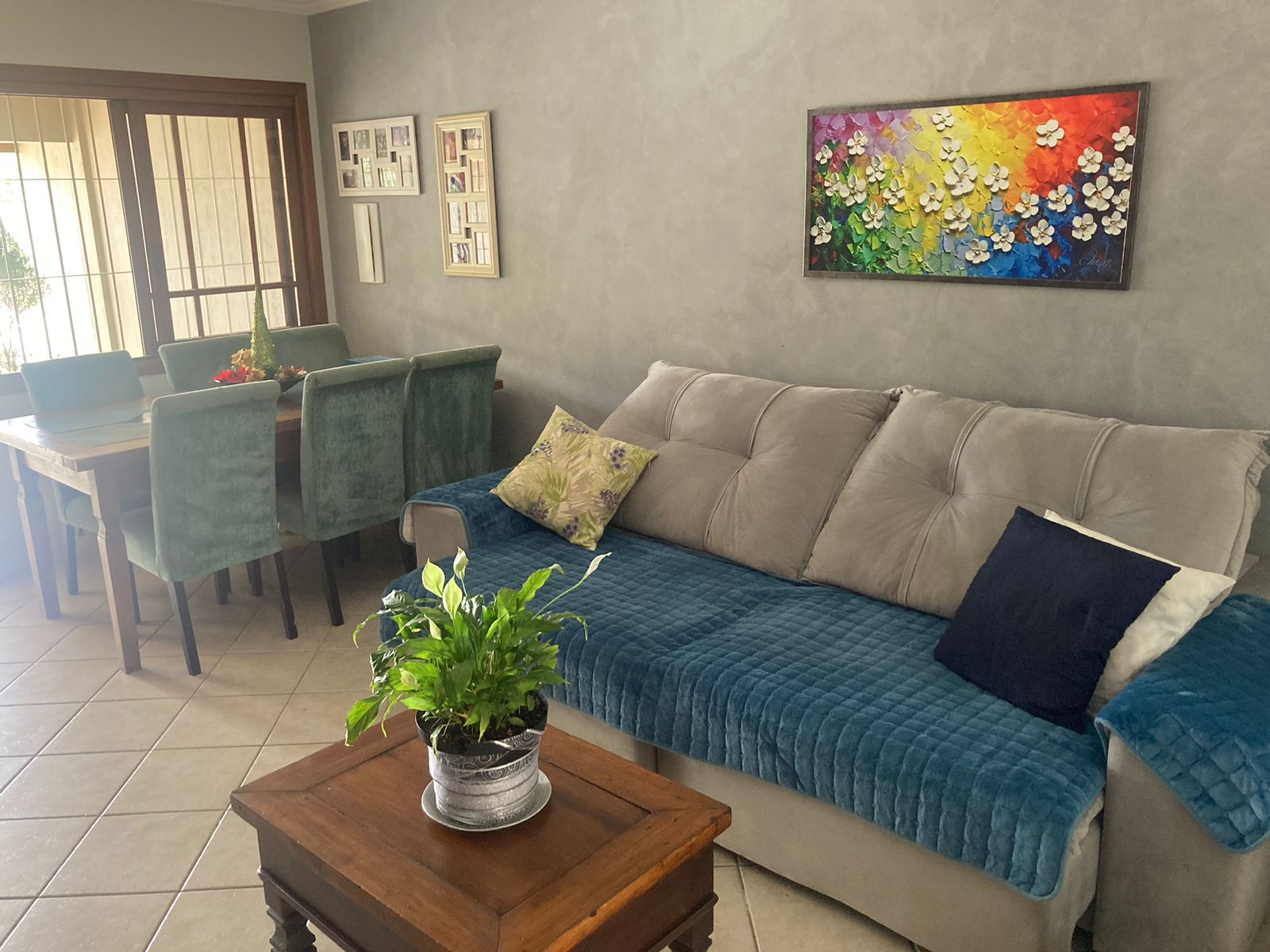 Imagem Casa com 2 Quartos à Venda, 147 m² em Hípica - Porto Alegre