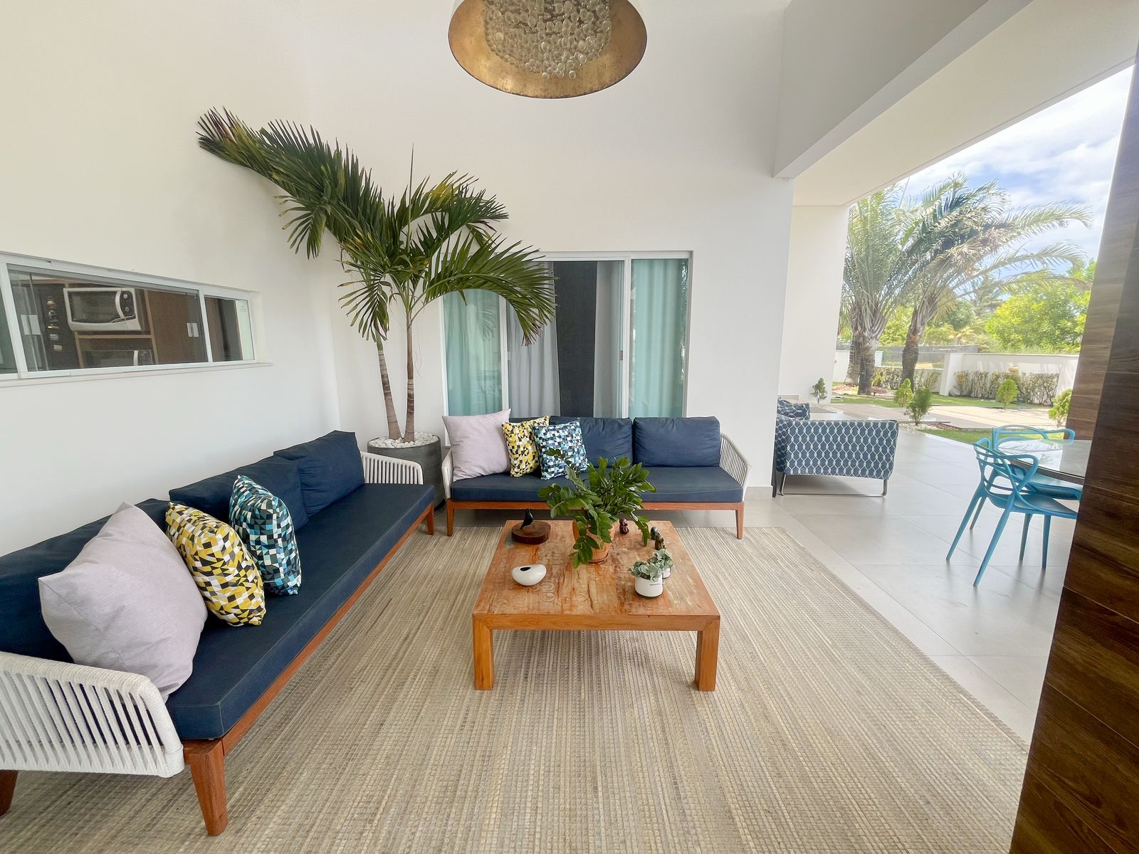 Imagem Casa de Condomínio com 4 Quartos à Venda, 415 m² em Vale do Landirana (Abrantes) - Camaçari Imagem Casa de Condomínio com 4 Quartos à Venda, 415 m² em Vale do Landirana (Abrantes) - Camaçari