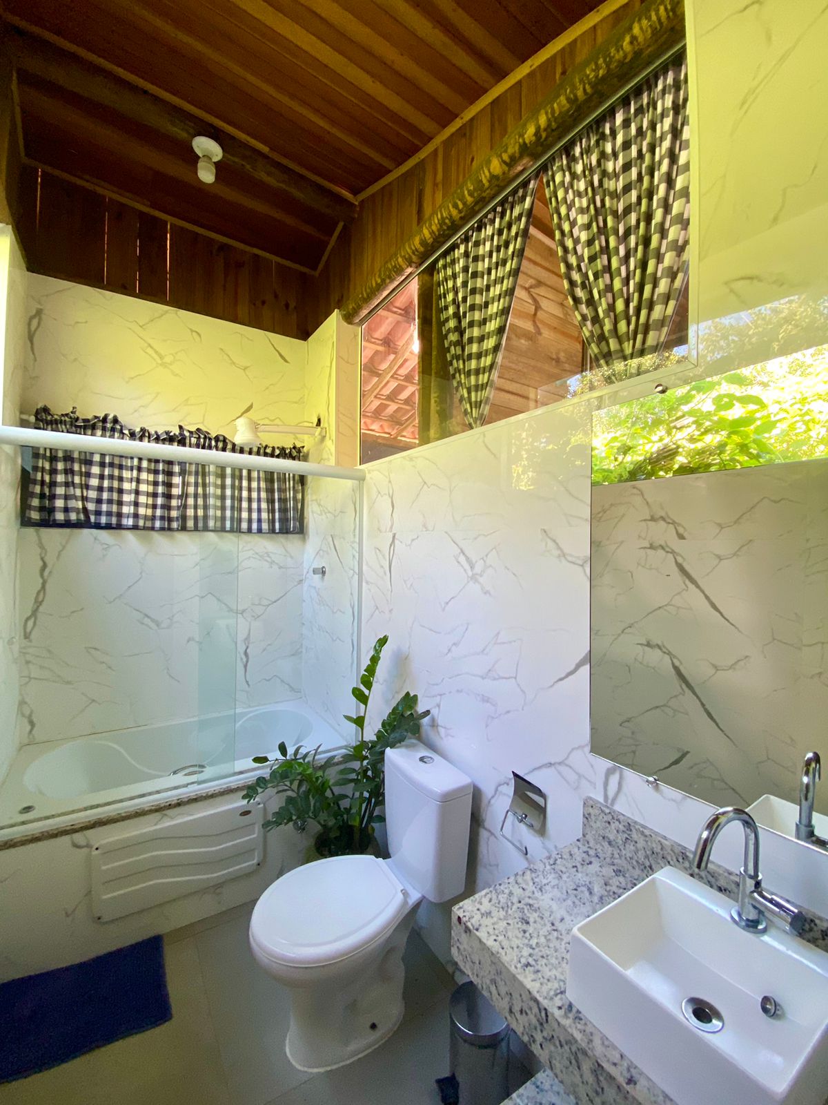 Imagem Casa de Condomínio com 4 Quartos à Venda, 160 m²em Massaguaçu - Caraguatatuba Imagem Casa de Condomínio com 4 Quartos à Venda, 160 m²em Massaguaçu - Caraguatatuba