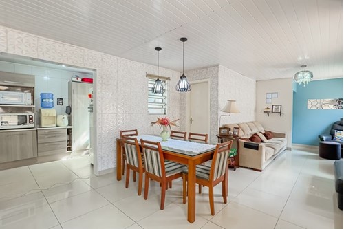 Imagem Casa com 2 Quartos à Venda, 200 m² em Santa Maria Goretti - Porto Alegre