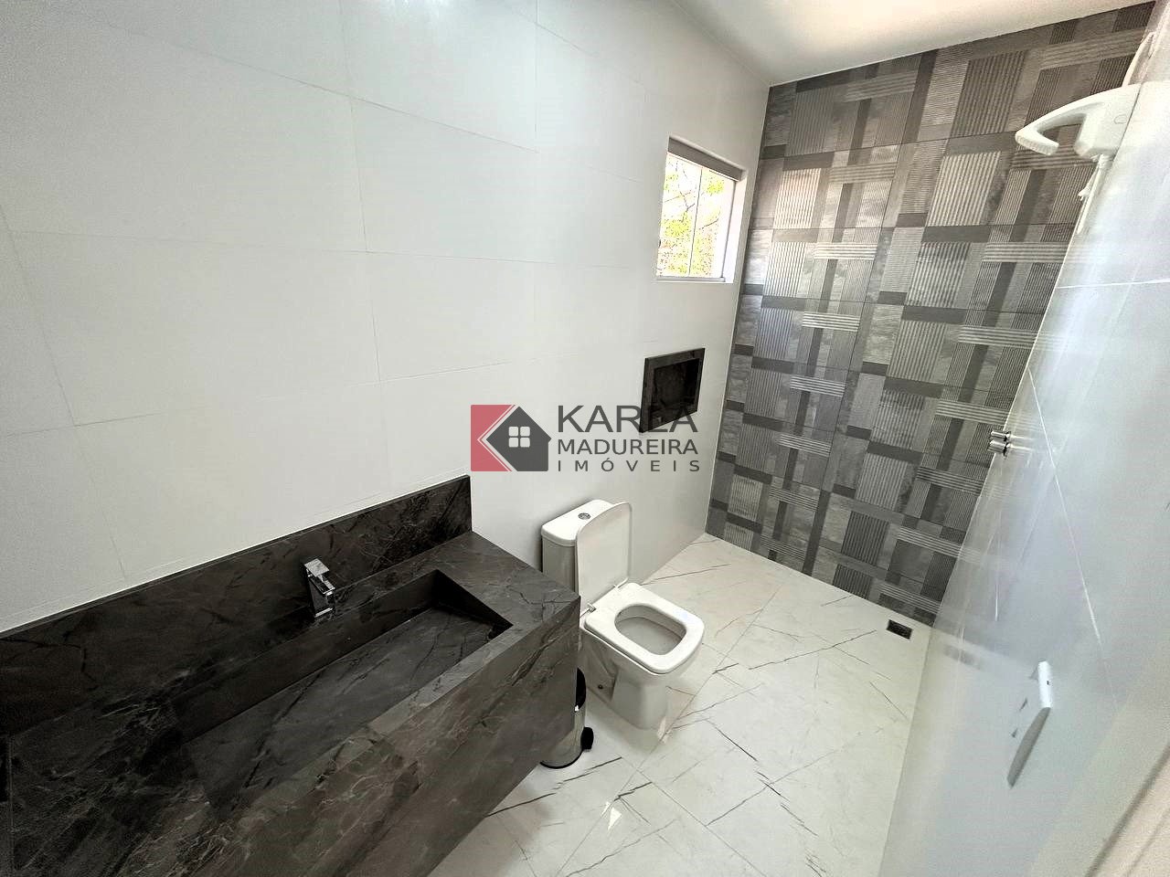 Imagem Casa de Condomínio com 4 Quartos à Venda, 183 m²em Estância das Petúnias - Lagoa Santa Imagem Casa de Condomínio com 4 Quartos à Venda, 183 m²em Estância das Petúnias - Lagoa Santa