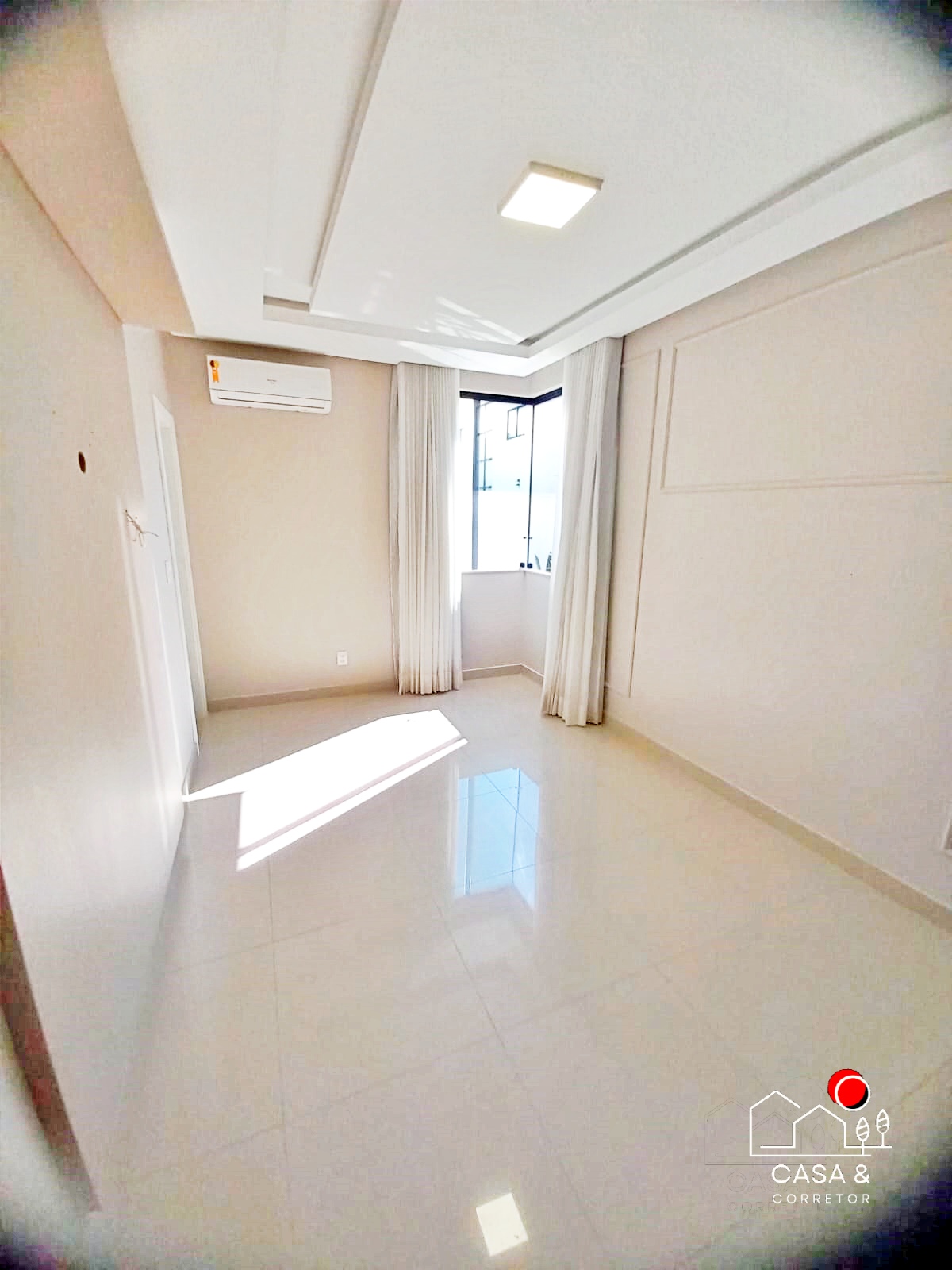 Imagem Casa de Condomínio com 2 Quartos à Venda ou Locação, 153 m²em Ponta Negra - Manaus