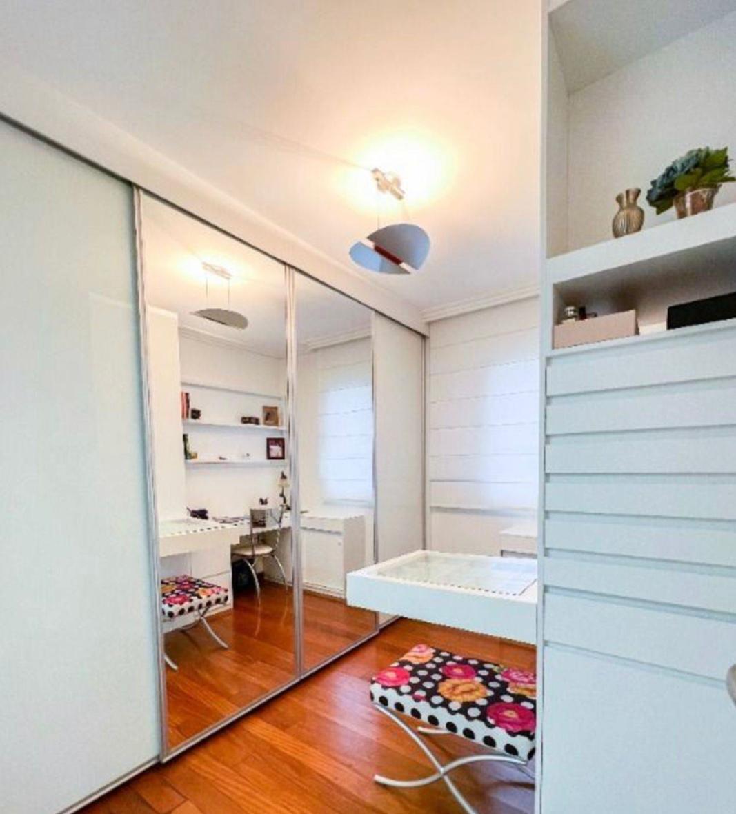 Imagem Apartamento com 3 Quartos à Venda, 136 m²em Cidade São Francisco - São Paulo