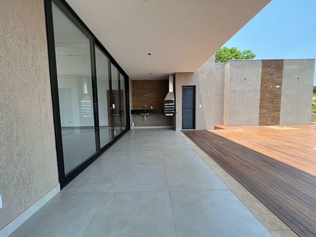 Imagem Casa de Condomínio com 4 Quartos à Venda, 200 m² em - Imagem Casa de Condomínio com 4 Quartos à Venda, 200 m² em -