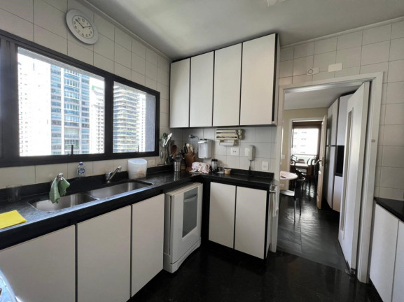 Imagem Apartamento com 3 Quartos à Venda, 220 m² em Itaim Bibi - São Paulo Imagem Apartamento com 3 Quartos à Venda, 220 m² em Itaim Bibi - São Paulo
