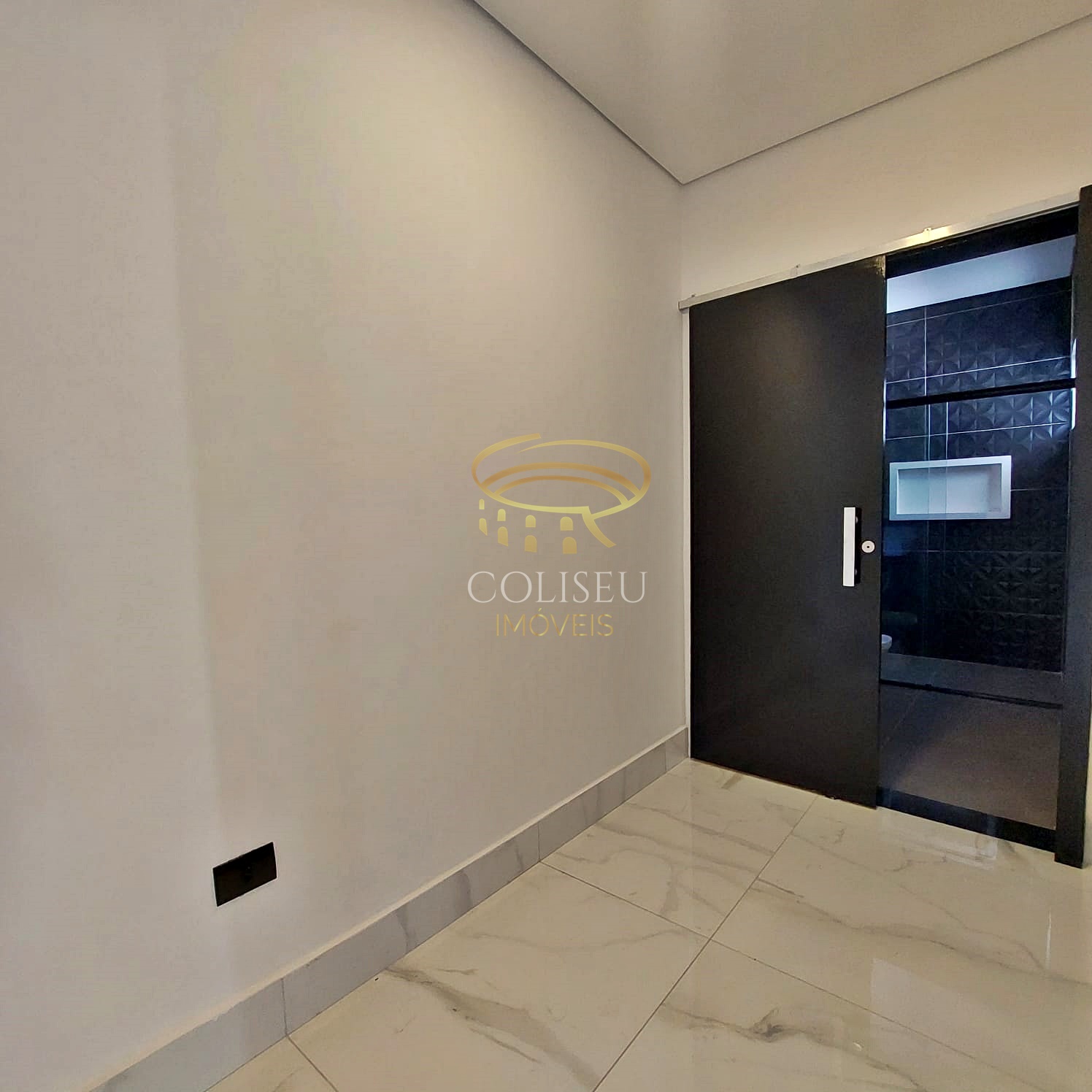 Imagem Casa com 3 Quartos à Venda, 140 m²em Bom Jardim - Maringá