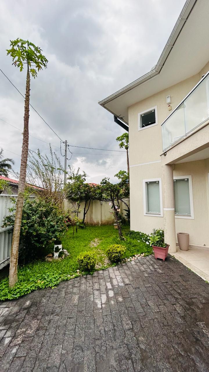 Imagem Sobrado com 3 Quartos à Venda, 222 m²em Barra do Aririú - Palhoça