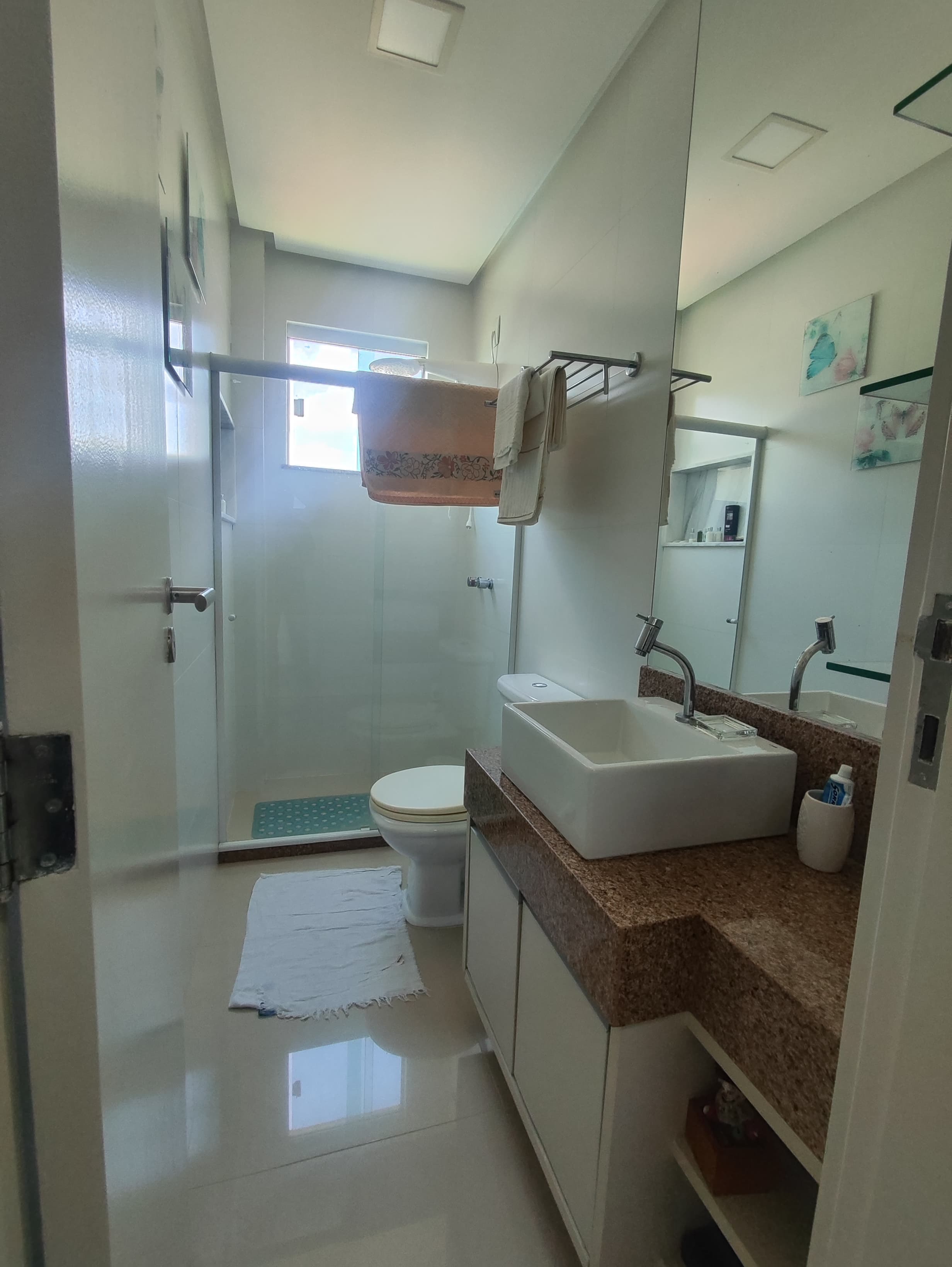 Imagem Casa de Condomínio com 4 Quartos à Venda ou Locação, 233 m² em Alphaville (Abrantes) - Camaçari