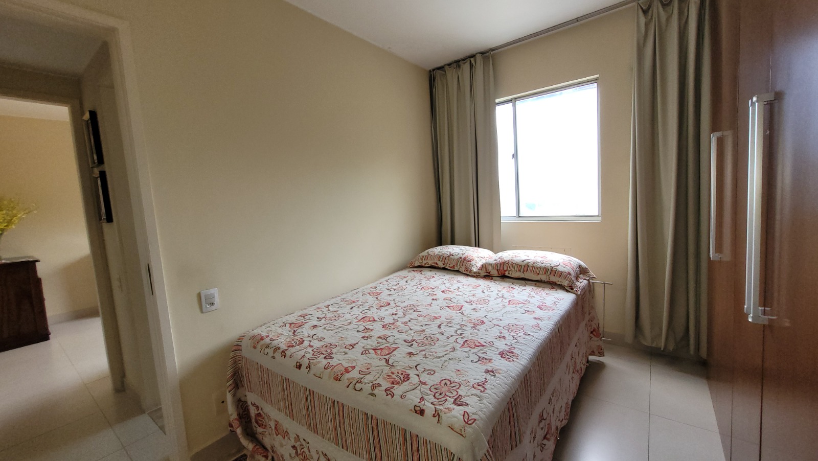 Imagem Apartamento com 2 Quartos à Venda, 60 m²em Engenhoca - Niterói