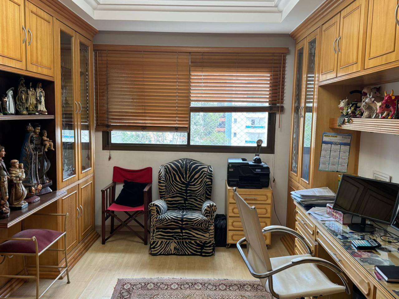 Imagem Apartamento com 3 Quartos à Venda ou Locação, 247 m² em Vila Suzana - São Paulo