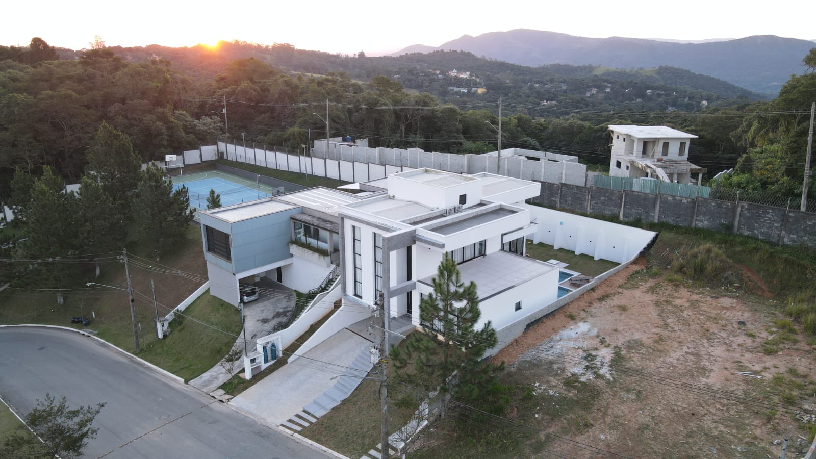 Imagem Casa de Condomínio com 4 Quartos à Venda, 401 m²em Quintas do Ingaí - Santana de Parnaíba Imagem Casa de Condomínio com 4 Quartos à Venda, 401 m²em Quintas do Ingaí - Santana de Parnaíba