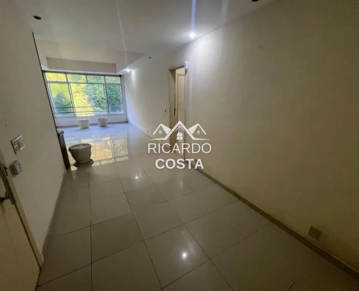 Imagem Apartamento com 2 Quartos à Venda, 80 m² em São Conrado - Rio de Janeiro Imagem Apartamento com 2 Quartos à Venda, 80 m² em São Conrado - Rio de Janeiro