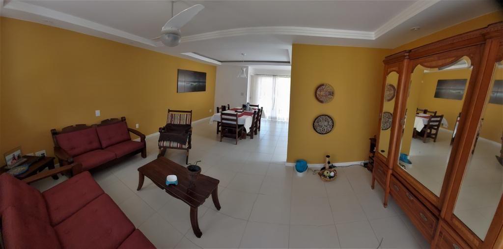 Imagem Casa com 4 Quartos à Venda, 360 m²em São Francisco - Niterói