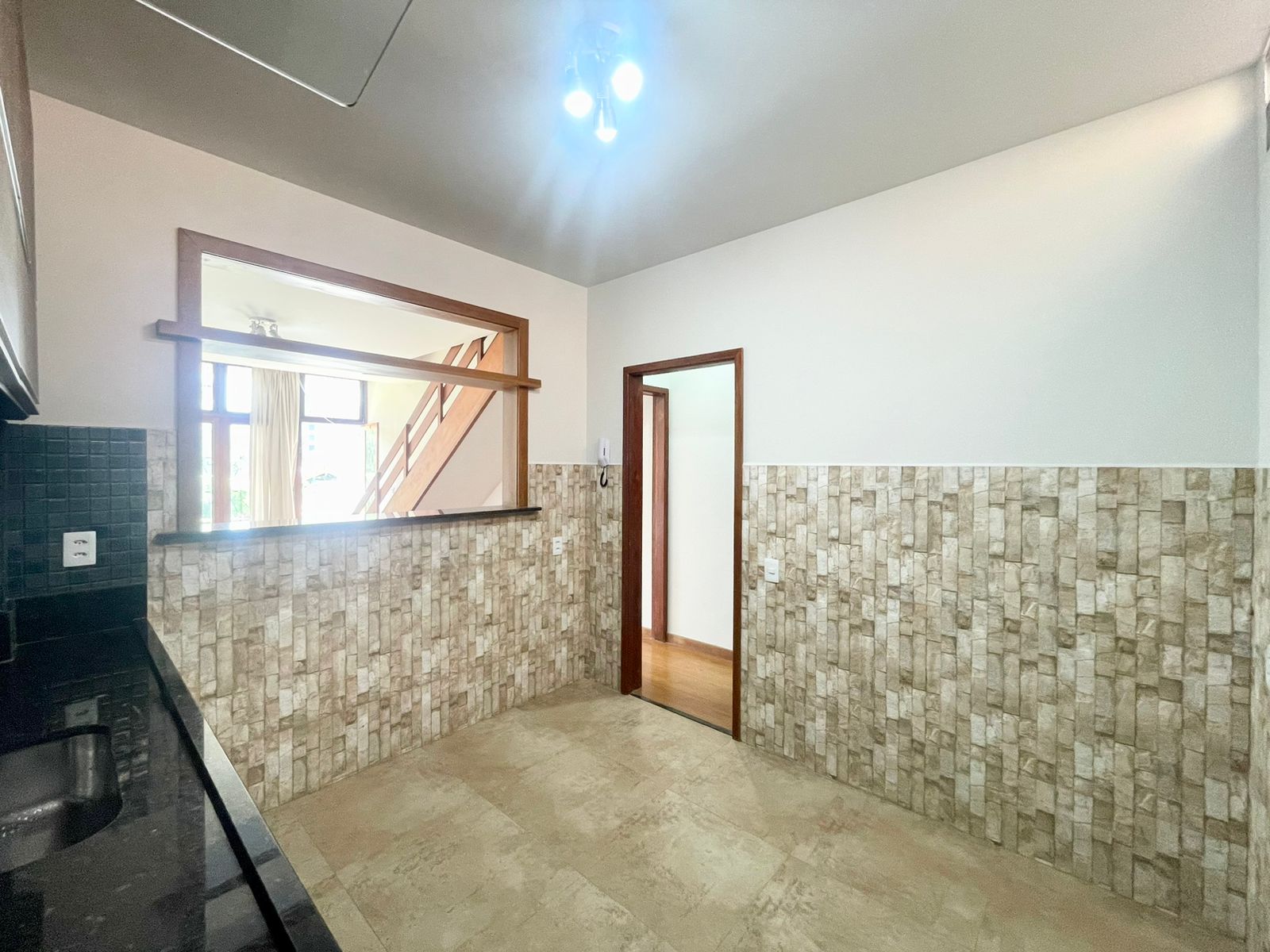 Imagem Casa de Condomínio com 3 Quartos à Venda, 114 m²em Alto - Teresópolis