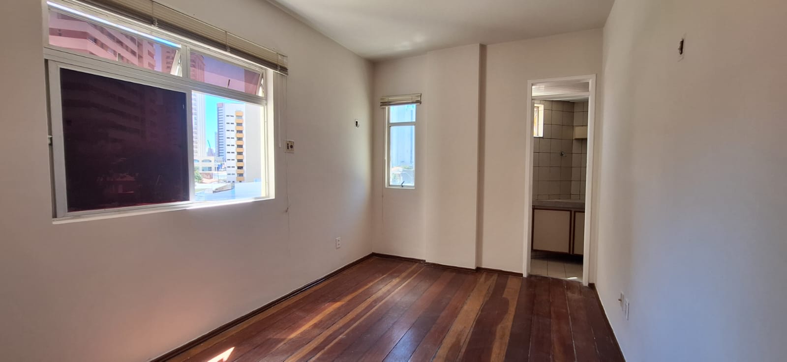 Imagem Apartamento com 3 Quartos à Venda, 155 m² em Meireles - Fortaleza Imagem Apartamento com 3 Quartos à Venda, 155 m² em Meireles - Fortaleza