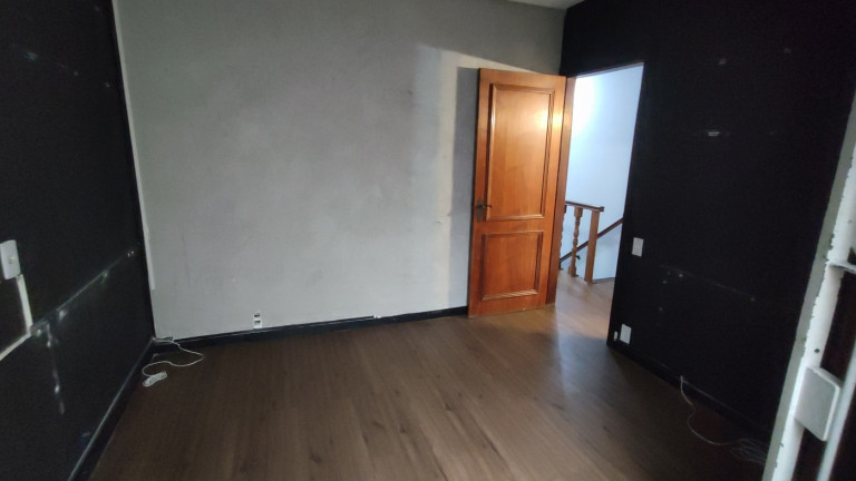 Imagem Sobrado com 9 Quartos à Venda, 165 m²em Vila Mariana - São Paulo