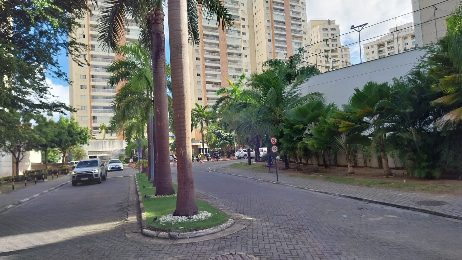 Imagem Apartamento com 3 Quartos à Venda, 110 m² em - Imagem Apartamento com 3 Quartos à Venda, 110 m² em -