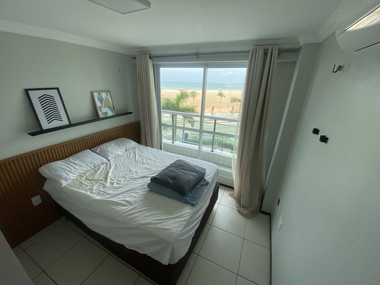 Imagem Apartamento com 2 Quartos à Venda, 69 m² em Meireles - Fortaleza