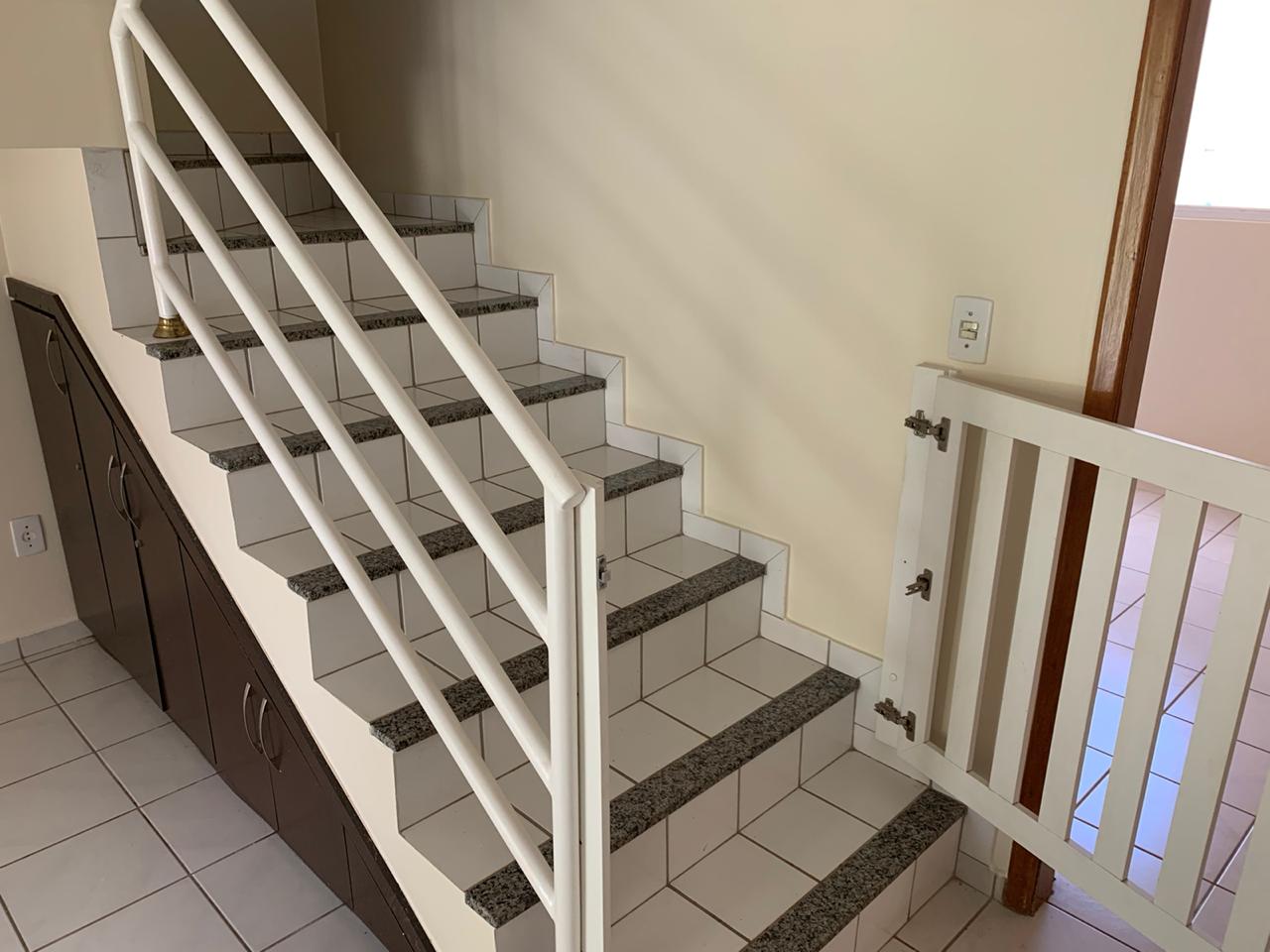 Imagem Sobrado com 3 Quartos à Venda, 130 m² em Setor Jaó - Goiânia Imagem Sobrado com 3 Quartos à Venda, 130 m² em Setor Jaó - Goiânia