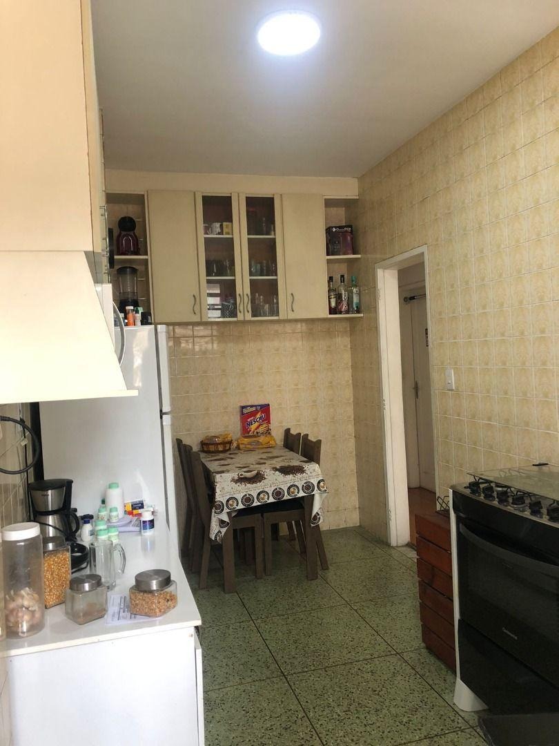 Imagem Apartamento com 3 Quartos à Venda, 144 m²em Icaraí - Niterói Imagem Apartamento com 3 Quartos à Venda, 144 m²em Icaraí - Niterói