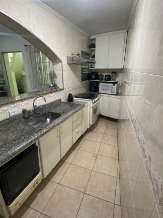 Imagem Sobrado com 3 Quartos à Venda, em Jardim Beirute - Guarulhos Imagem Sobrado com 3 Quartos à Venda, em Jardim Beirute - Guarulhos