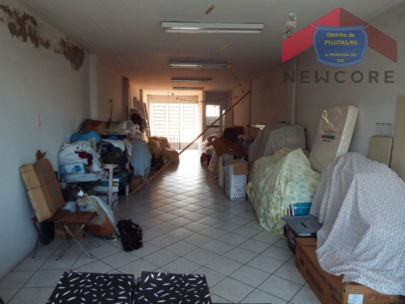 Imagem Casa com 4 Quartos à Venda, 315 m² em Centro - Pelotas