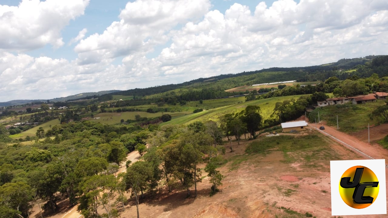 Imagem Chácara com 5 Quartos à Venda, 1 m²em Chácaras Três Lagoinhas - Mairinque Imagem Chácara com 5 Quartos à Venda, 1 m²em Chácaras Três Lagoinhas - Mairinque