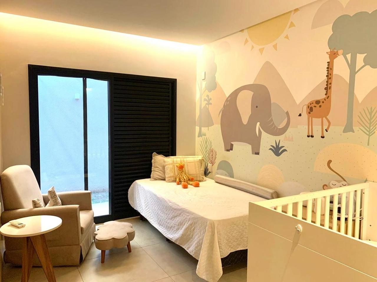 Imagem Casa de Condomínio com 3 Quartos à Venda, 271 m²em Portal Sul - Bela Vista de Goiás