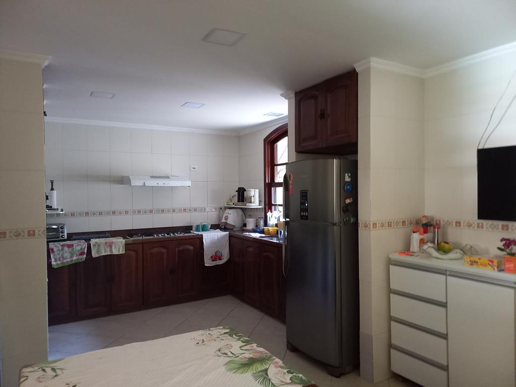 Imagem Casa com 4 Quartos à Venda, 400 m²em Itaipu - Niterói
