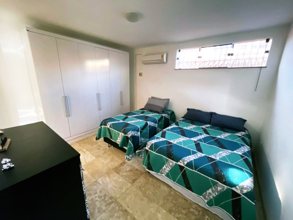 Imagem Casa com 3 Quartos para Temporada, em Farolândia - Aracaju Imagem Casa com 3 Quartos para Temporada, em Farolândia - Aracaju