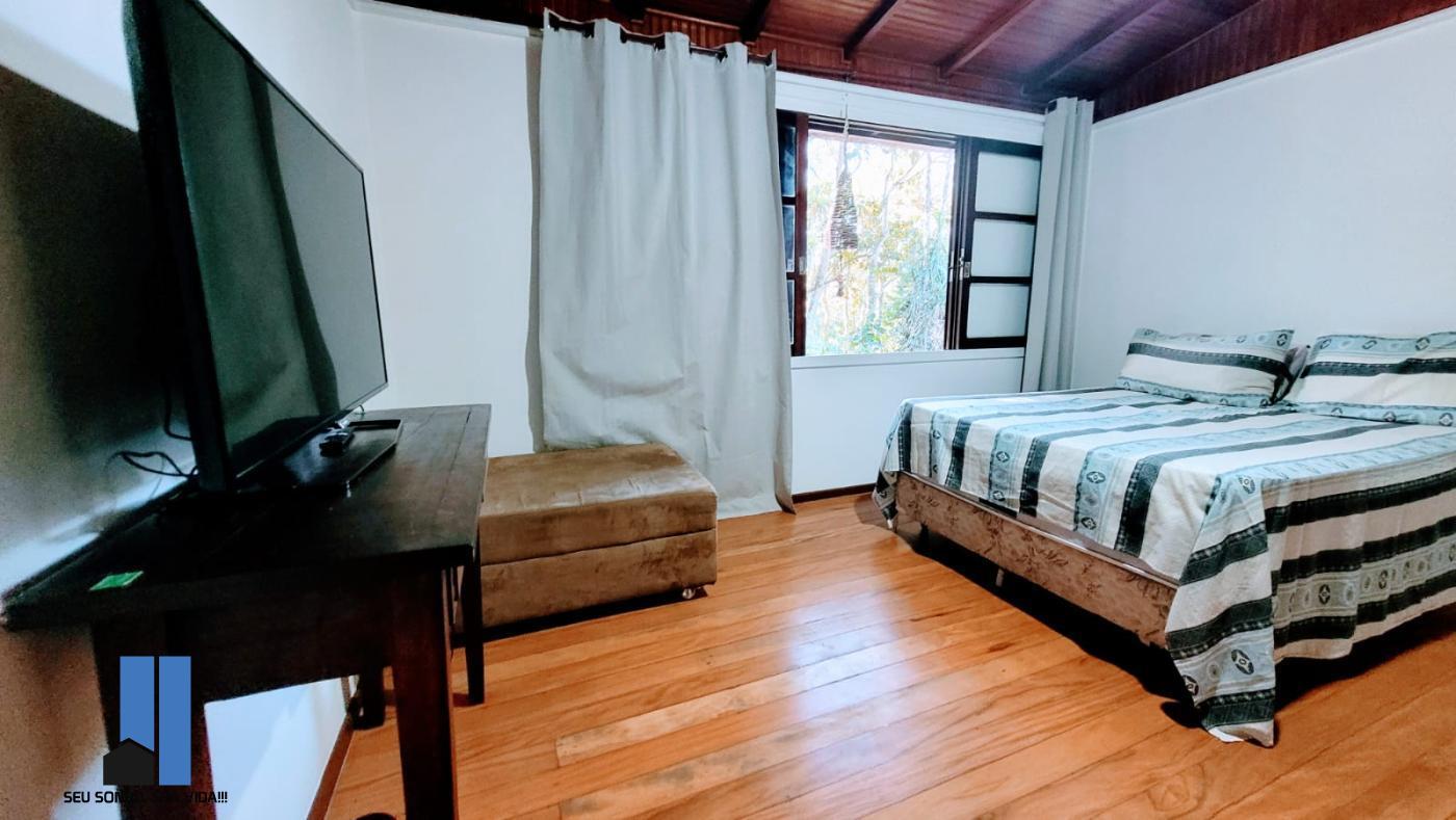 Imagem Chácara com 4 Quartos à Venda, 2 m²em Chácaras Ana Lúcia - Embu das Artes