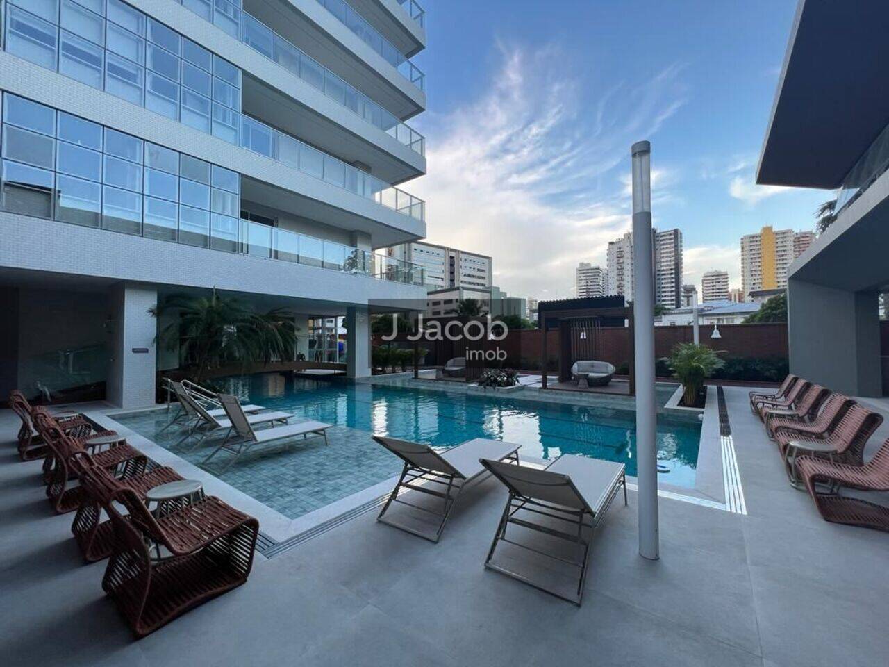 Imagem Apartamento com 2 Quartos para Alugar, 90 m²em Umarizal - Belém Imagem Apartamento com 2 Quartos para Alugar, 90 m²em Umarizal - Belém