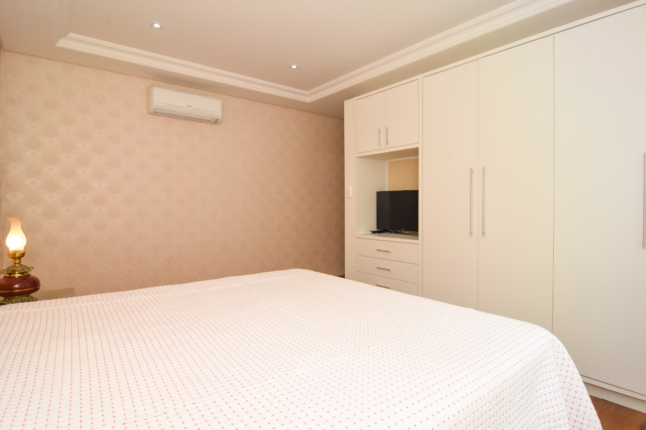 Imagem Casa com 4 Quartos à Venda, 345 m²em Ponta das Canas - Florianópolis
