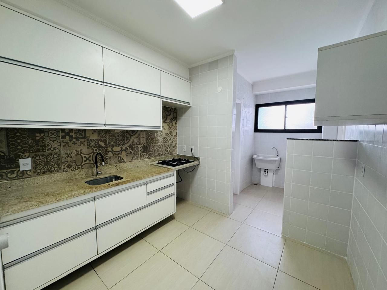 Imagem Edifício Residencial com 4 Quartos à Venda, 94 m² em Candeal - Salvador