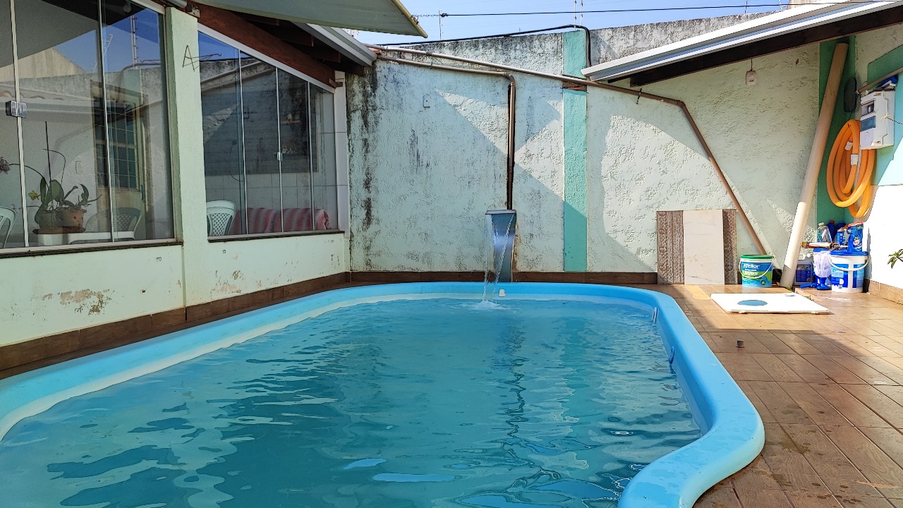 Imagem Casa com 3 Quartos à Venda, 200 m²em Parque Residencial dos Girassóis - Campo Grande Imagem Casa com 3 Quartos à Venda, 200 m²em Parque Residencial dos Girassóis - Campo Grande