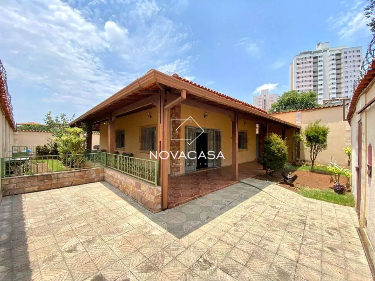 Imagem Casa com 3 Quartos à Venda, 147 m² em Heliópolis - Belo Horizonte Imagem Casa com 3 Quartos à Venda, 147 m² em Heliópolis - Belo Horizonte