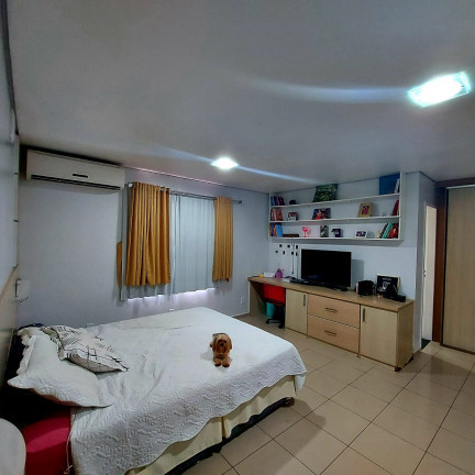 Imagem Casa de Condomínio com 4 Quartos à Venda, 300 m² em Flores - Manaus