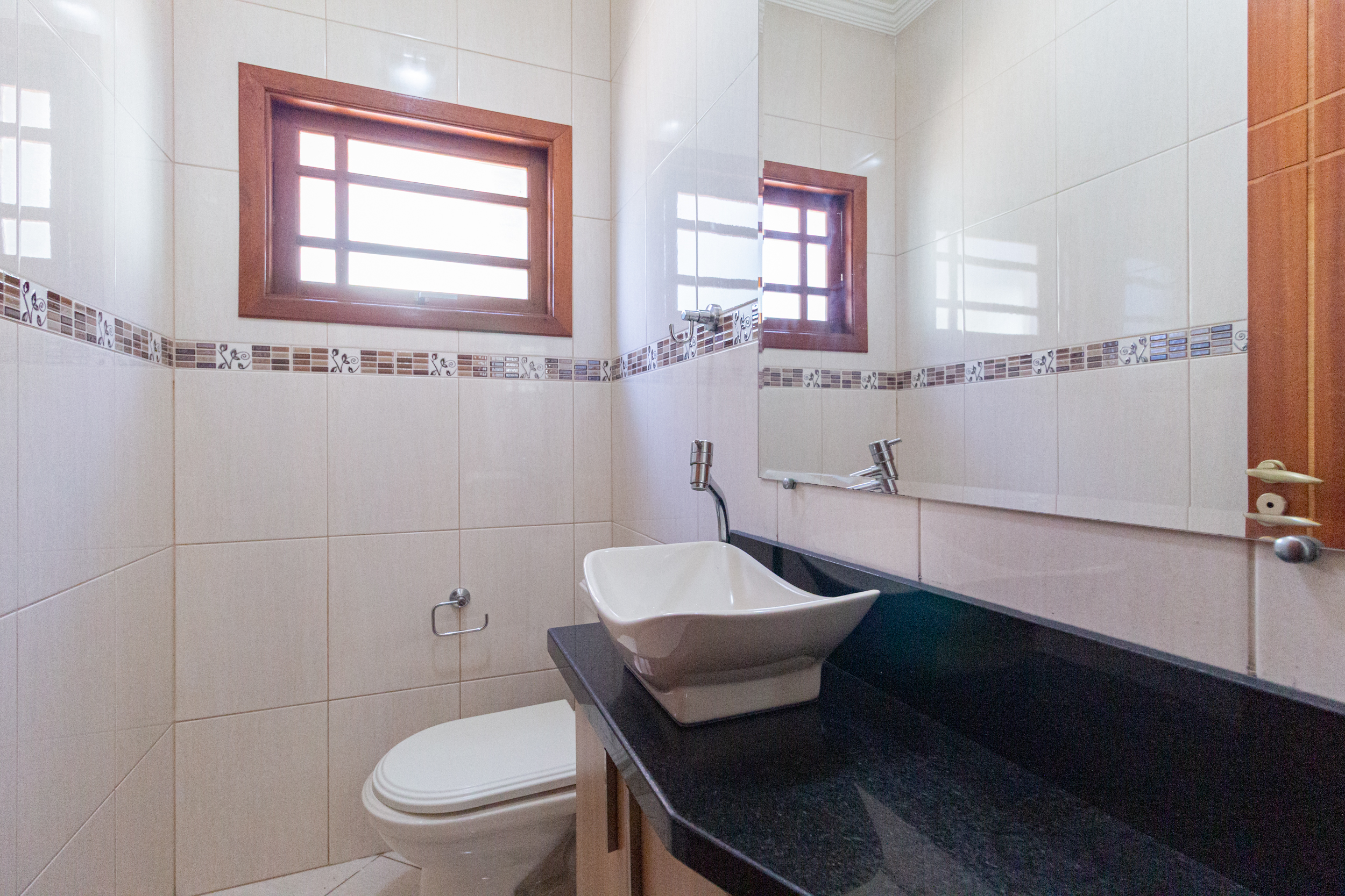 Imagem Casa com 4 Quartos à Venda, 315 m² em City Bussocaba - Osasco Imagem Casa com 4 Quartos à Venda, 315 m² em City Bussocaba - Osasco