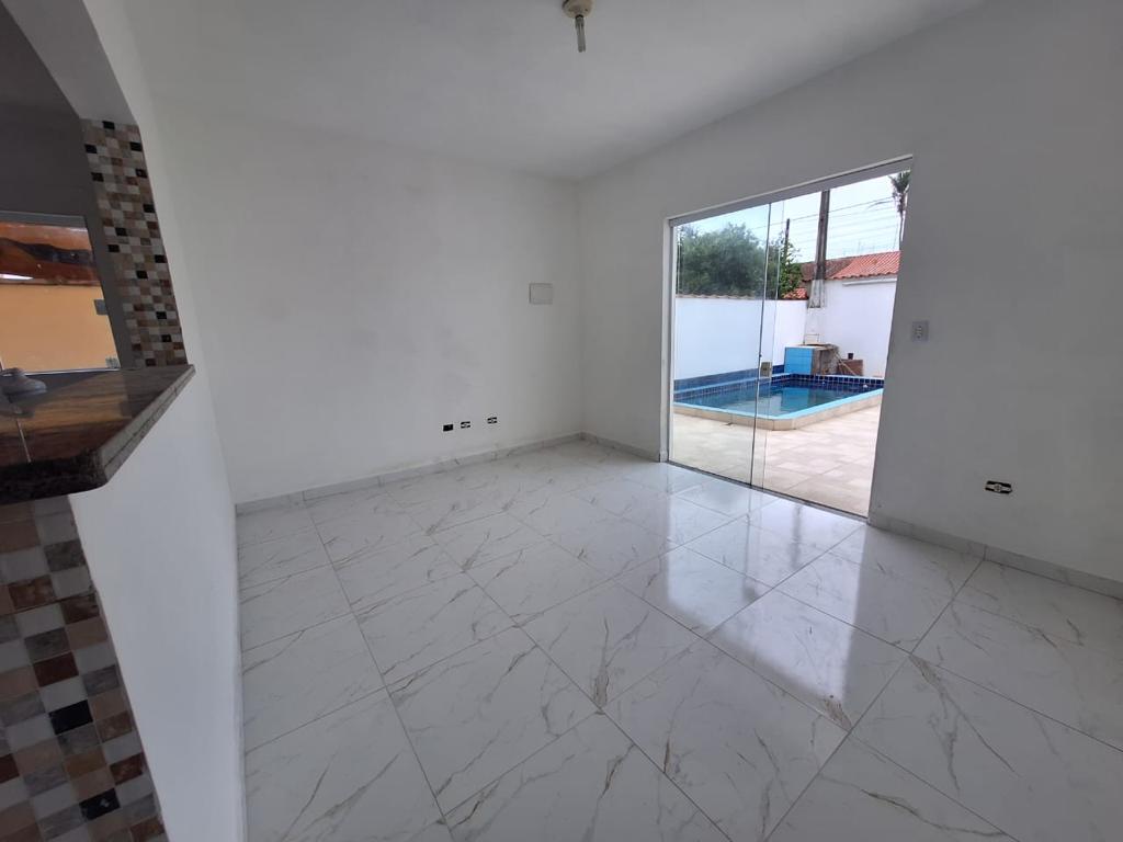 Imagem Casa com 3 Quartos à Venda, 84 m²em Suarão - Itanhaém